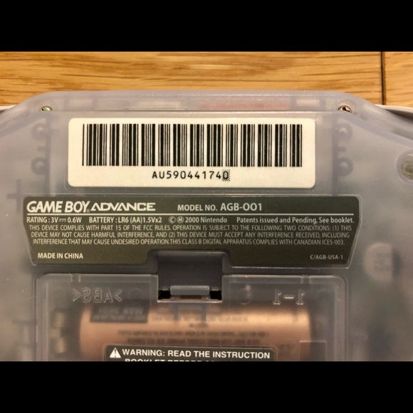 Game Boy Advance 2000 Grey/Clear - Picture 3 of 4